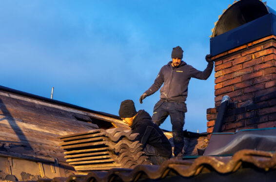 Swedala Takmästare genomför ett takbyte